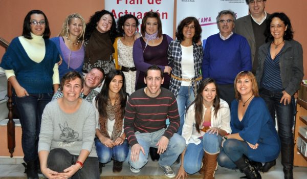 El personal de Juglares mantendrá reuniones con los docentes de cada centro para evaluar el trabajo de forma trimestral.