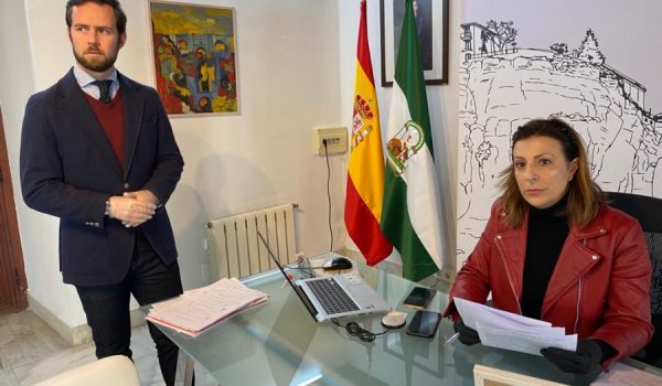 La alcaldesa ha agradecido la implicación de quienes han participado en la organización del evento.