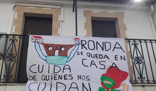 Este mismo día se ha producido un nuevo alta hospitalaria de uno de los pacientes tras recuperarse del virus, el segundo desde que se inició la crisis.