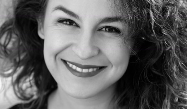 La actriz interpreta en la serie de Netflix a Amanda, la secretaria del gobernador del Banco de España.