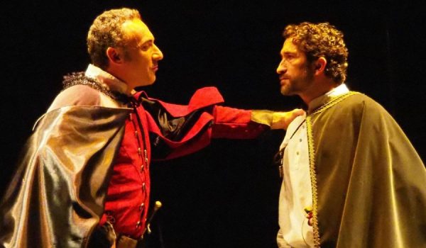 La compañía de teatro Proyecto Platea estrenaba el pasado enero una adaptación de la tragedia de Shakespeare Otello.