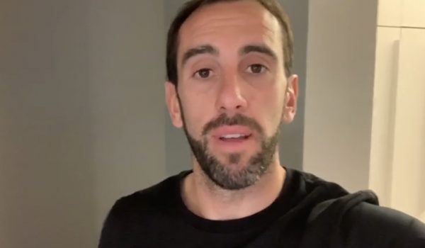 Godín, dirigiéndose a la familia que compone la asociación AYUCA