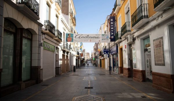 A partir del próximo lunes se permitirá la apertura de terrazas con un 50% de aforo.