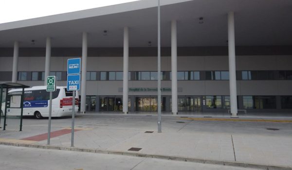 La Red de Alertas del Área Sanitaria no contabiliza aún el caso del residente ingresado como caso confirmado.