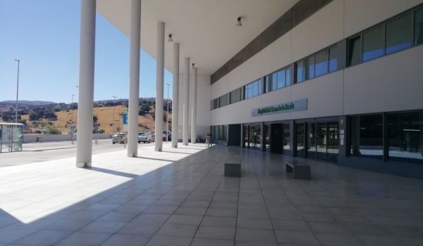 El Hospital Comarcal de la Serranía se mantiene sin ingreso de pacientes de coronavirus o con sospecha de ser portadores del mismo.