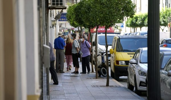 A pesar de que la ciudadanía está cumpliendo en gran medida las normas de las administraciones, la comarca ha registrado nuevos casos durante toda la semana