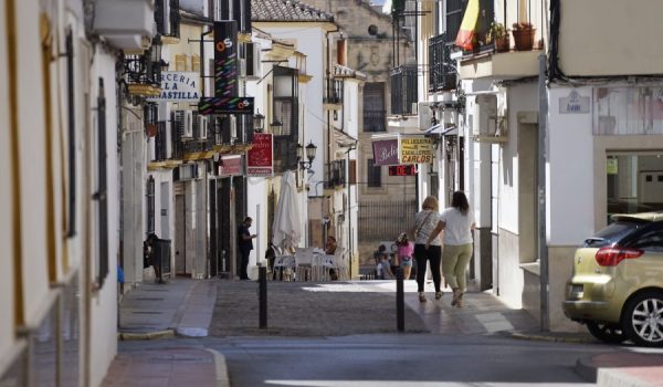 Desde ayer tres pacientes con coronavirus han recibido el alta hospitalaria y el Hospital registra seis ingresos relacionados con el virus.