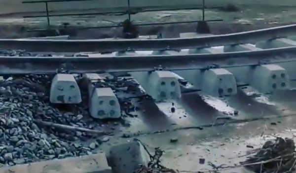 Así se encuentra la vía a su paso por Teba, como ha hecho público en redes sociales uno de los viajeros