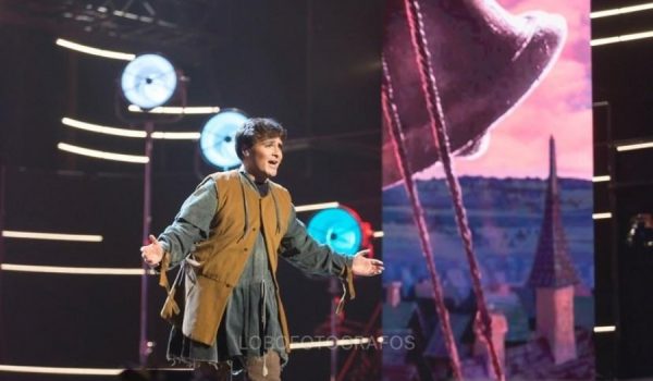 Nazario adelanta que dará un toque "pop" a su versión de uno de los temas de Elton John.