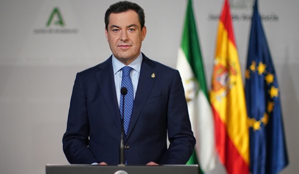Moreno confía en que las nuevas medidas permitan mantener la incidencia y las hospitalizaciones bajo control.
