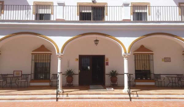 El brote identificado en la Residencia de las Hermanitas de los Pobres acumula más de 42 positivos.