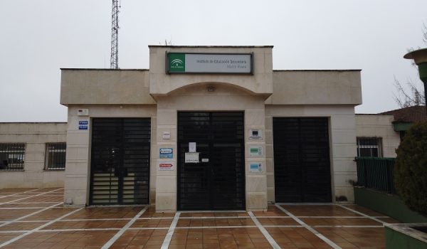 Algunas aulas del IES Martín Rivero ya cuentan con este tipo de dispositivos.