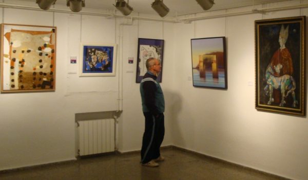 Exposición del Ateneo de Málaga en la Casa de la Cultura.