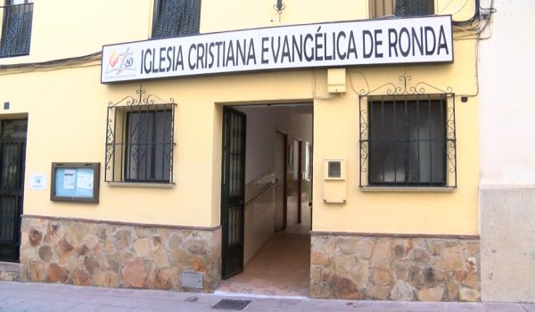 Edificio de entrada a la Iglesia, ubicada en calle Infantes