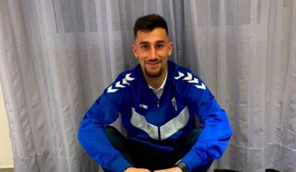 Camacho, en una imagen de archivo previa a la eliminatoria de Copa entre su anterior equipo, el CD Alcoyano, y el Real Madrid