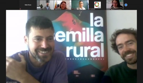 En el acto han estado presentes entre otros el presidente de Extiércol, la entidad social organizadora, Cristóbal González (a la izquierda).