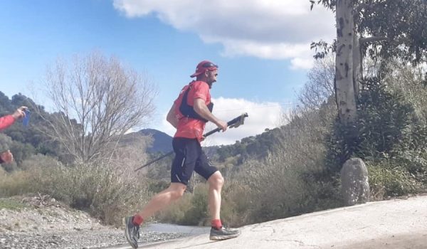 El ubriqueño ha contribuido con el deporte a otras causas solidarias relacionadas con enfermedades raras.