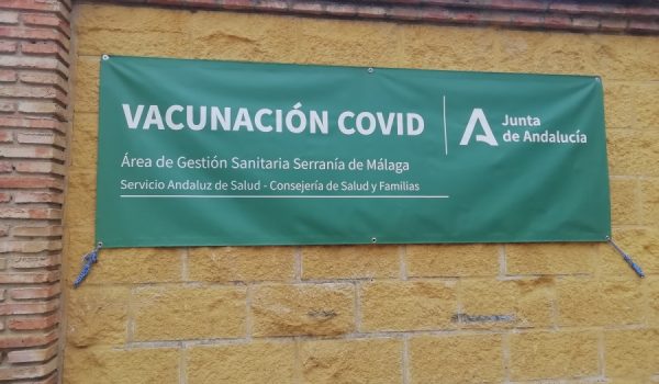 Los mayores de 50 años tienen la posibilidad de pedir cita para la vacuna contra el coronavirus en ClickSalud+.
