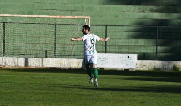 El ariete rondeño ha marcado esta campaña tres goles en la competición liguera y otros dos en la Copa RFAF