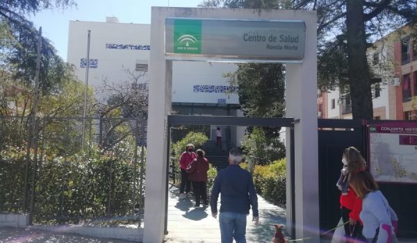 Los vecinos de la Serranía nacidos entre 1977 y 1978 ya pueden solicitar cita para acceder a la vacuna contra el COVID-19.