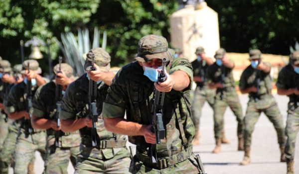 La mayoría de los nuevos legionarios, 54, pasarán a formar parte de la X Bandera Millán-Astray