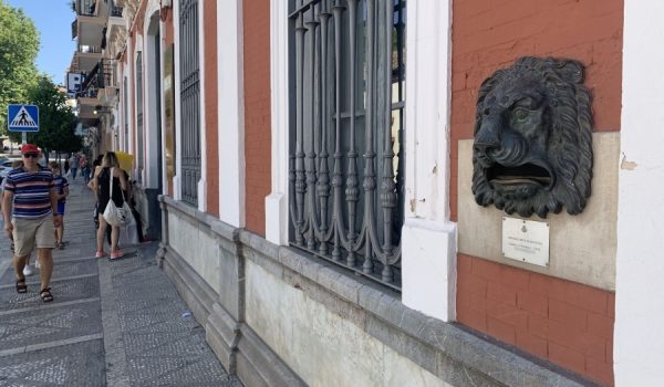 Oficina de Correos en la avenida Virgen de la Paz