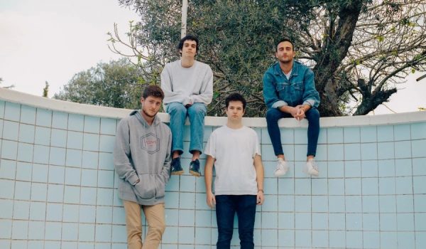 Tres sevillanos y un gallego integran la banda