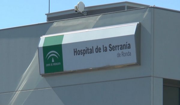 Nueve pacientes con COVID-19 permanecen ingresados en el Hospital Comarcal.