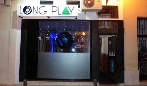 El pub Long Play, situado en calle Molino, abrió sus puertas en febrero de 2016