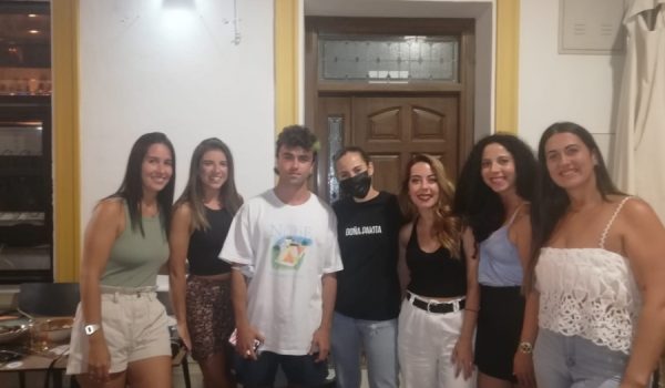 El joven actor, en la plaza Carmen Abela