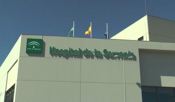 Tres pacientes están siendo atendidos en la UCI del Hospital Comarcal de Ronda