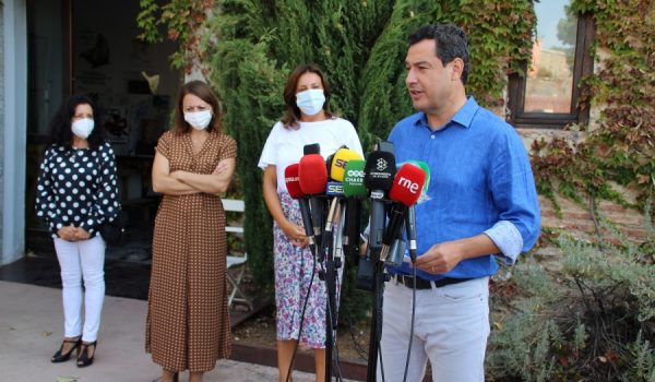 El presidente de la Junta ha reconocido el grave déficit que padece la comarca en materia de infraestructuras viarias.