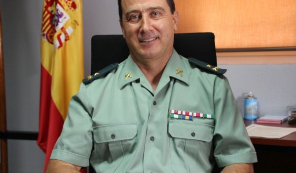 Fernández Guerrero releva en el cargo al comandante Francisco Ciudad