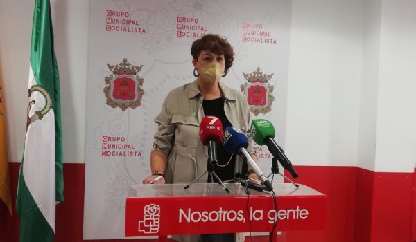 Pepi Cabrera en la sede del PSOE de Ronda