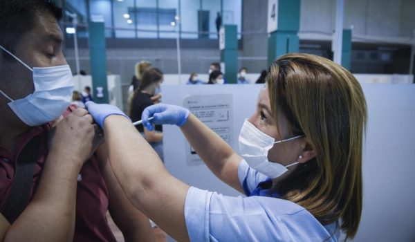 Próximamente  se administrarán vacunas a niños de entre cinco y 11 años de edad.