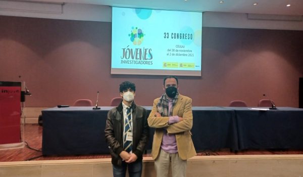 La investigación de Daniel aborda la obtención a bajo precio del considerado como uno de los materiales del futuro: el grafeno.