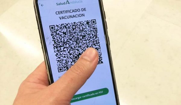 La aplicación Salud Andalucía permite la descarga de varios tipos de certificados.