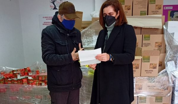 Antonio Lasanta junto a Cristina Durán en el Centro Cívico Juan Carlos I