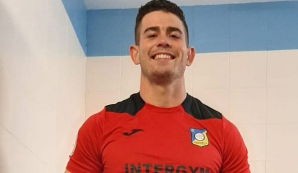 El ariete ya ha debutado con la camiseta de su nuevo equipo