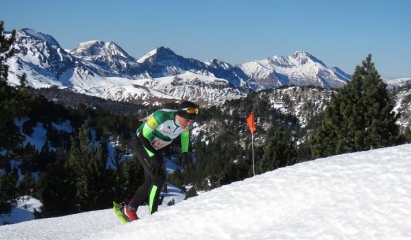 El rondeño quedó tercero en el Campeonato de España de Raquetas de Nieve, siendo la primera vez que participaba en esta modalidad