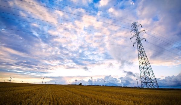 Hace unos meses el ayuntamiento confirmaba la recepción de más de una veintena de proyectos para instalar mega parques en nuestro término municipal.