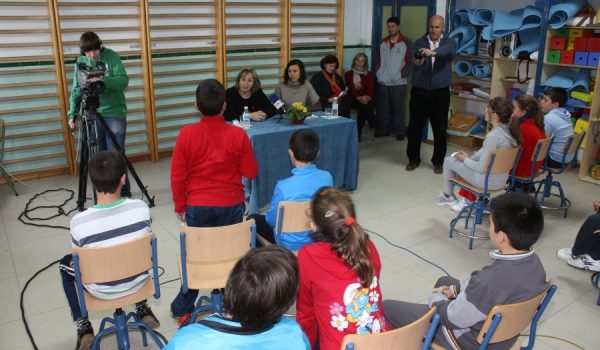 Las preguntas han sido realizadas por una treintena de alumnos de 5º y 6º de Educación Primaria.