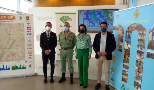 De izquierda a derecha: Manolo Dorado, José De Meer, María de la Paz Fernández y el diputado provincial de Deporte, Cristóbal Ortega