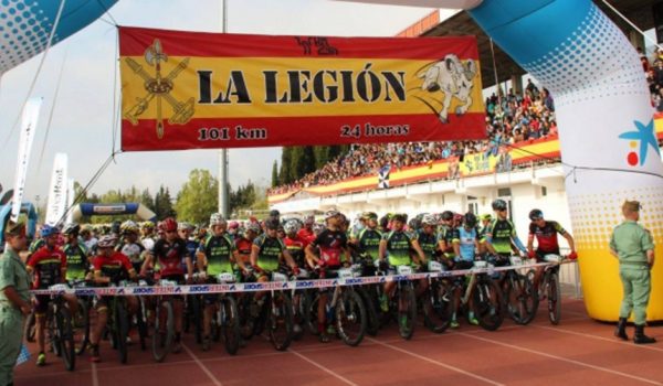 Los participantes volverán a reunirse a partir de las 7.30 horas del sábado en la Ciudad Deportiva, donde se dará el pistoletazo de salida después de los tradicionales vivas reglamentarios.