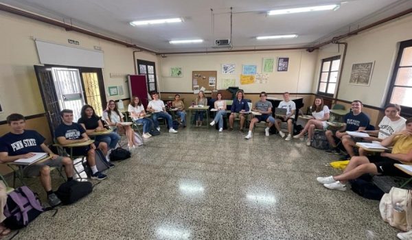 Los jóvenes reciben las clases teóricas en las instalaciones del Conservatorio de Música Ramón Corrales