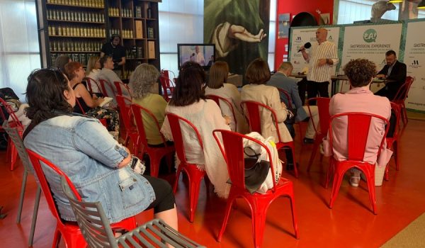 Las conferencias, como la celebrada ayer en LA Organic, se pueden seguir por streaming a través de la web oficial del congreso.