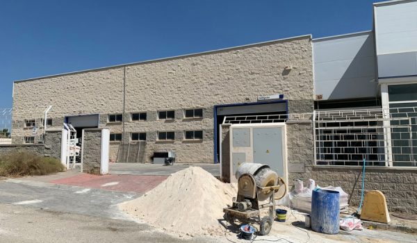 Los trabajos en la nave se iniciaron el pasado lunes y continuarán en los próximos días.
