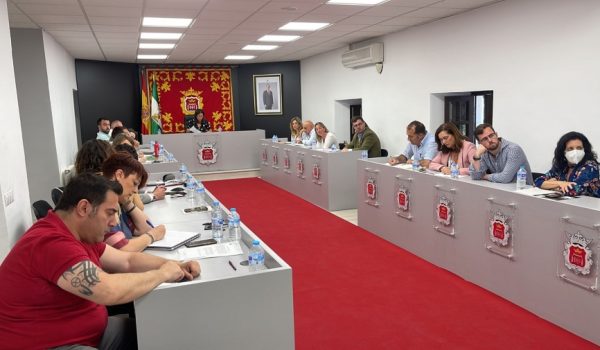 Las áreas de Deportes, Urbanismo y Personal han protagonizado la sesión.