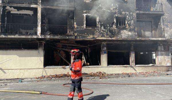 Imagen de esta mañana en el incendio en el bazar chino de Doctor Carrillo Guerrero