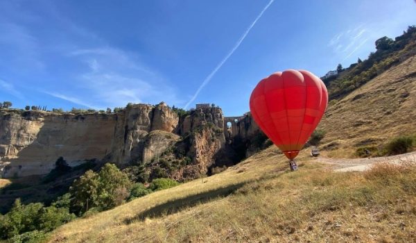 Globo en la zona de los Molinos del Tajo